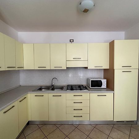 Residence Stefania Appartamenti Piano Terra - Agenzia Cocal Каорле Екстериор снимка